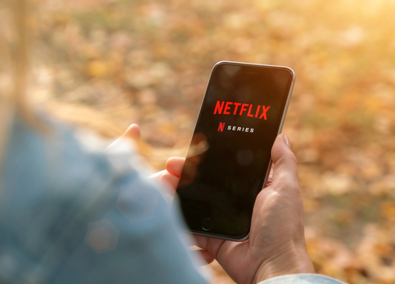 
Застосунок Netflix припинить підтримку iOS 16 — для перегляду знадобиться iPhone XS або новіші моделі 