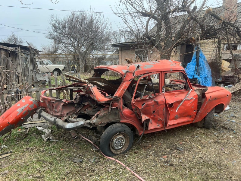 В Нікопольщині рашисти пошкодили 12 приватних будинків, 3 госпспоруди і 5 автомобілів