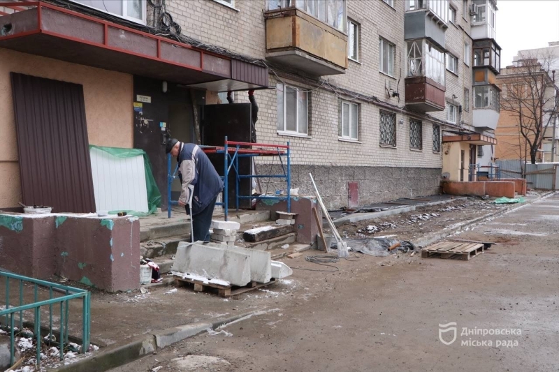 Жінки, яким усе під силу. Або перший жіночий будівельний батальйон